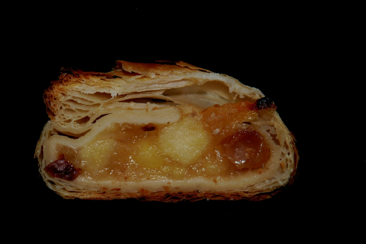 Lo strudel di mele come non l’hai mai assaggiato: il segreto della ricetta turca delizia ogni tavola