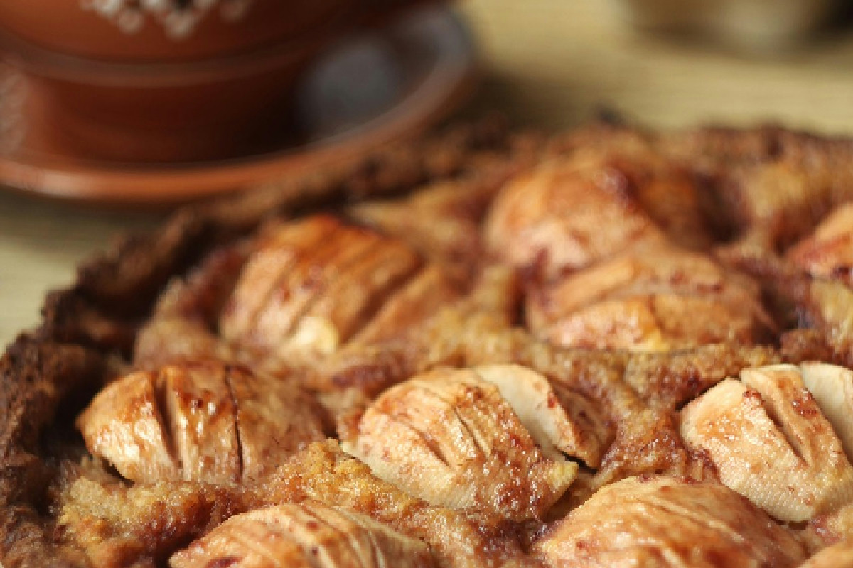 Torta salata alla pizza, il cavallo di battaglia di mia nonna: la sua ricetta è ormai leggenda
