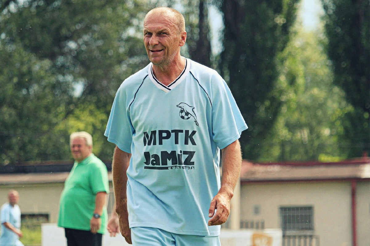 Esercizi fondamentali per mantenersi giovani e attivi: il movimento ideale per corpo e mente dopo i 40 anni