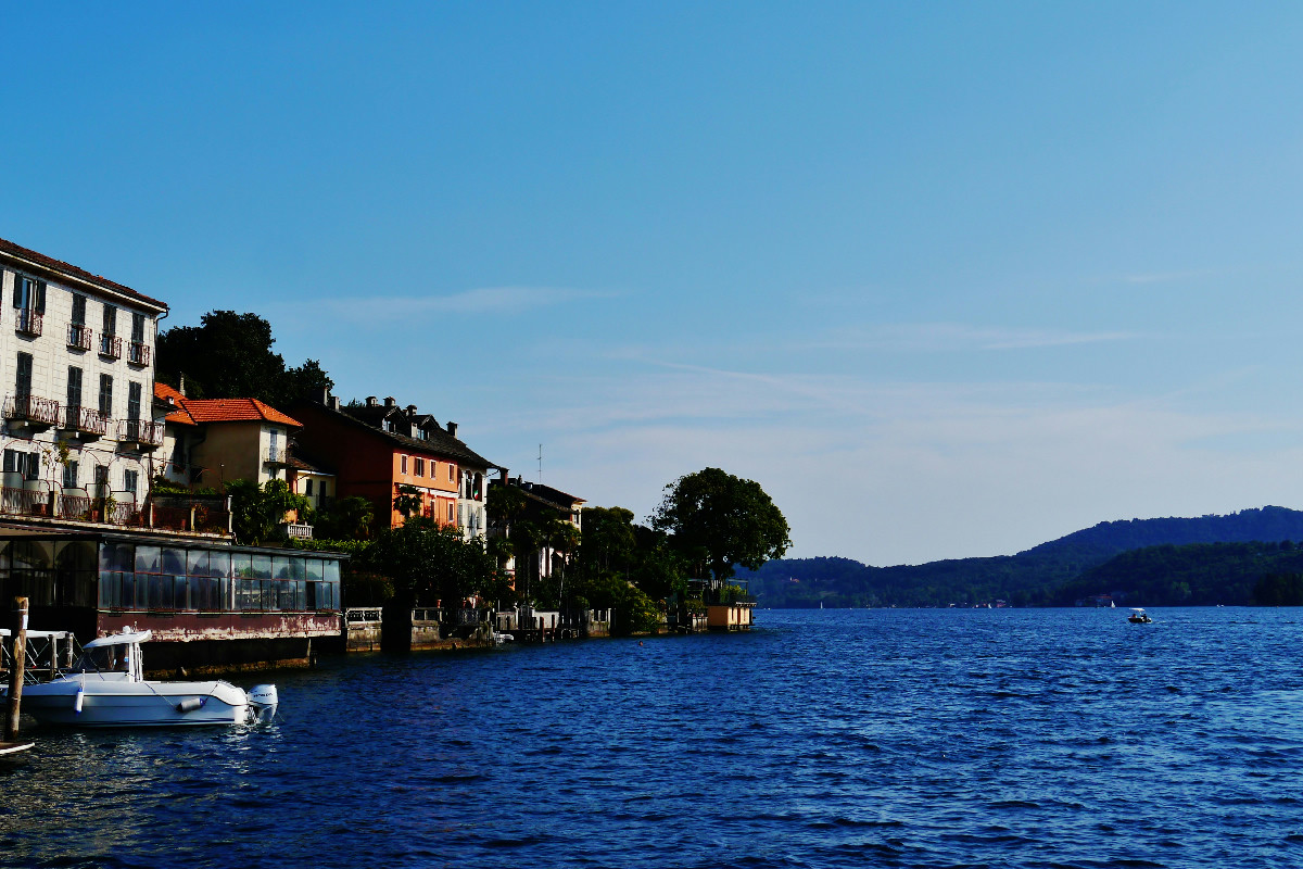 Un palazzo neomoresco del 1800 affacciato sul lago è sede di uno dei ristoranti più noti d’Italia